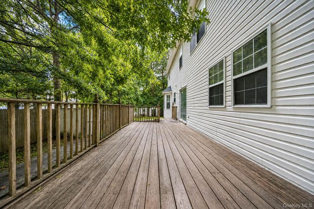 133 Cumberland Street, Mastic, NY 11950