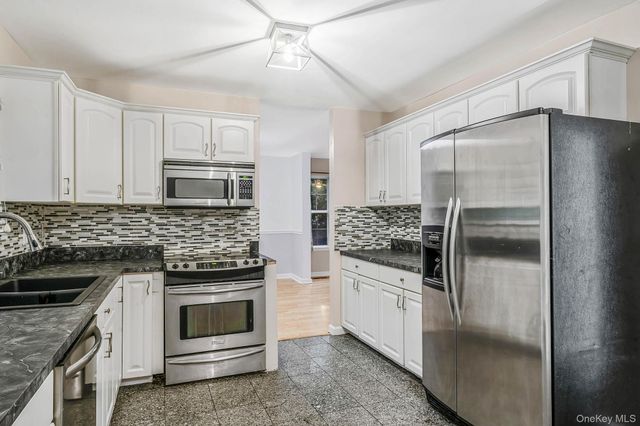 133 Cumberland Street, Mastic, NY 11950