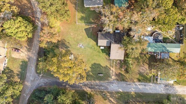 20741 Meadowbrook Drive, Chandler, TX 75758