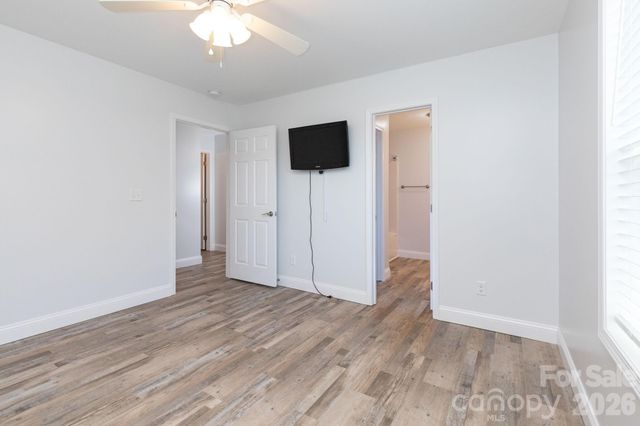 479 Quinn Hill Lane, Mars Hill, NC 28754