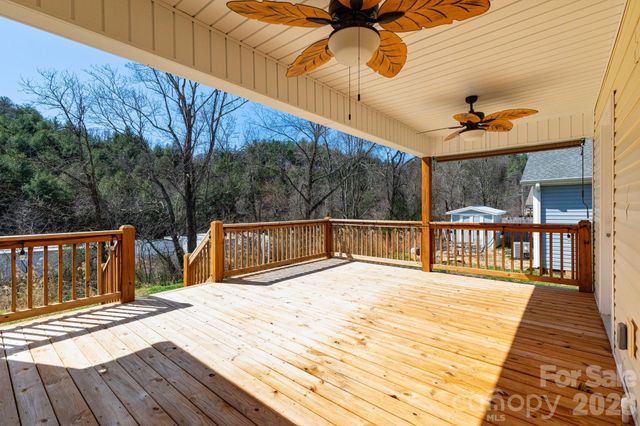 479 Quinn Hill Lane, Mars Hill, NC 28754