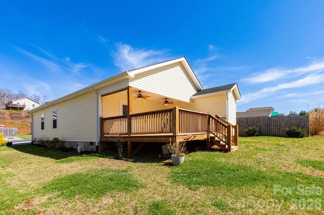 479 Quinn Hill Lane, Mars Hill, NC 28754