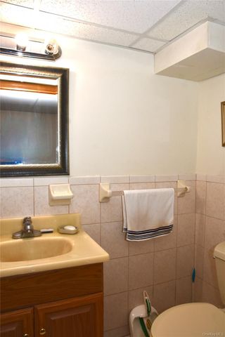 242 Munro Boulevard, Valley Stream, NY 11581