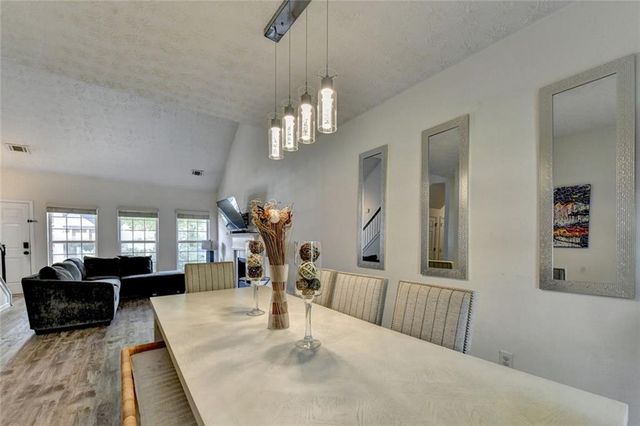 270 Hulan Way, Lawrenceville, GA 30044