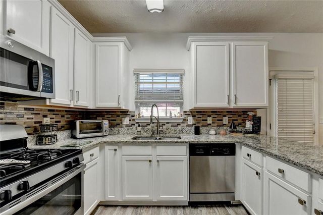 270 Hulan Way, Lawrenceville, GA 30044