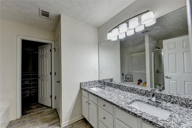 270 Hulan Way, Lawrenceville, GA 30044