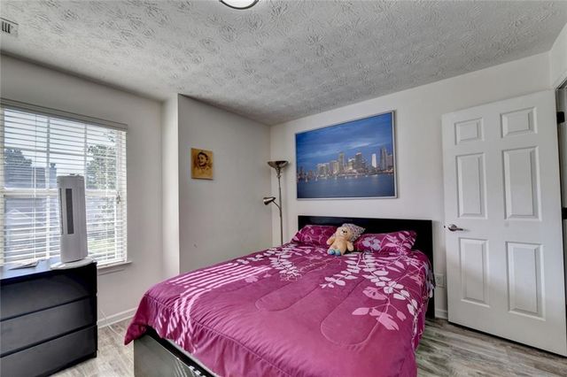 270 Hulan Way, Lawrenceville, GA 30044