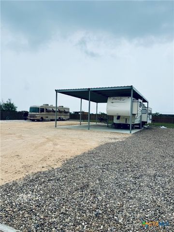 125 W Stephens Street, Port Lavaca, TX 77979