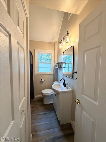 2007 32nd Street NW, Canton, OH 44709