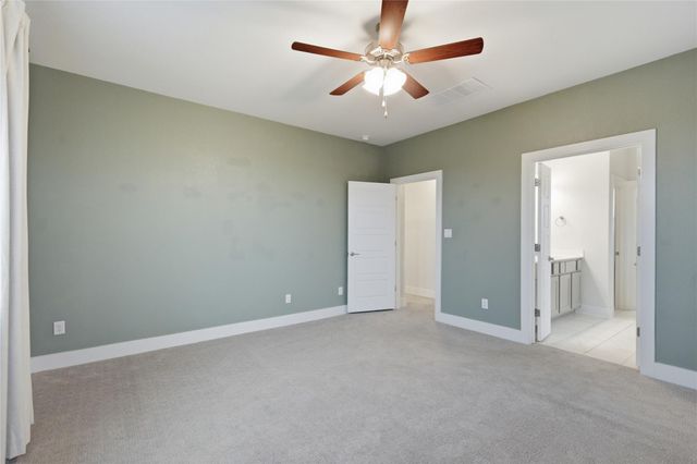 1300 Harwell LOOP, Kyle, TX 78640