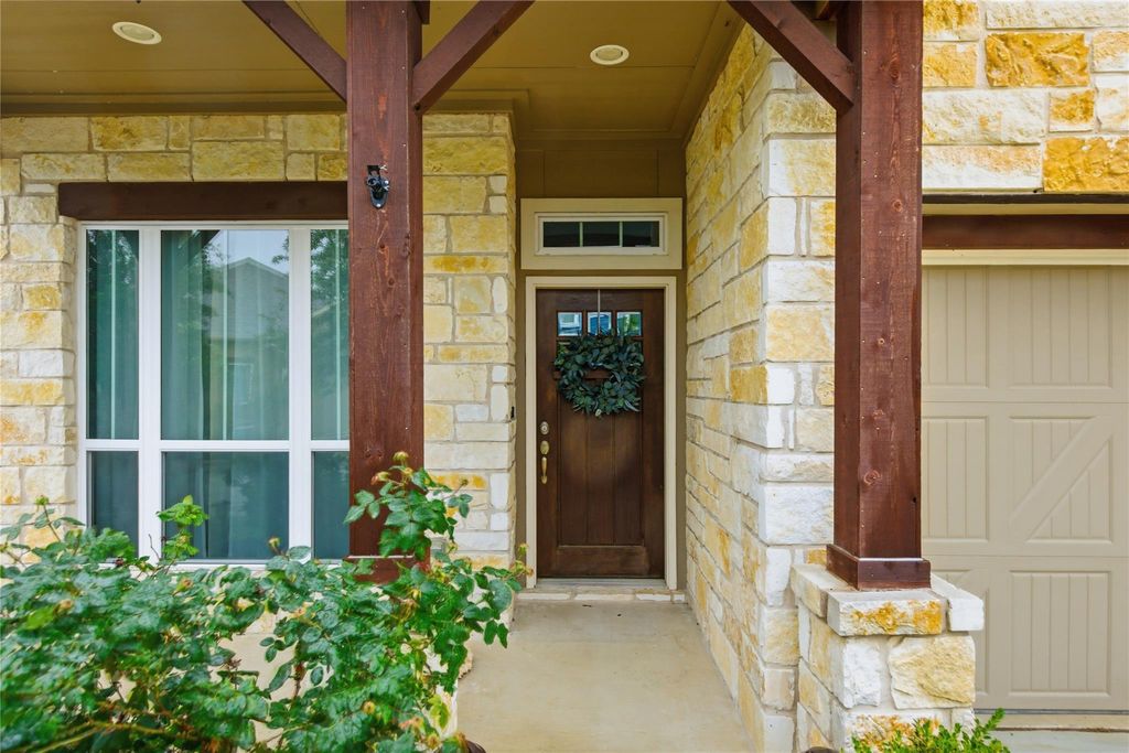 1300 Harwell LOOP, Kyle, TX 78640