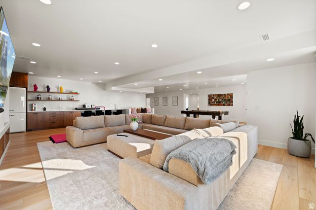 343 W BAY DR, Vineyard, UT 84059