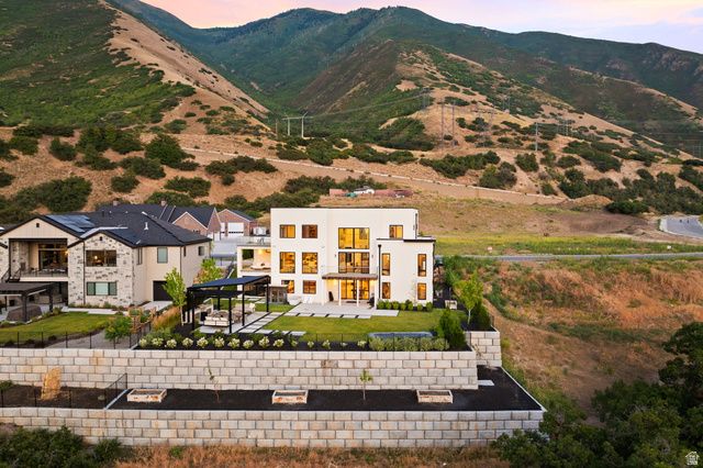 343 W BAY DR, Vineyard, UT 84059