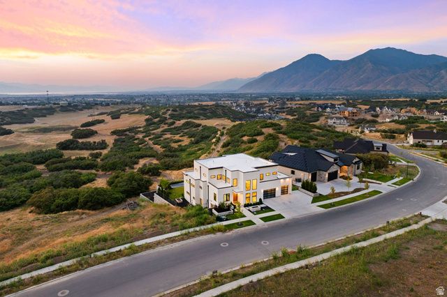 343 W BAY DR, Vineyard, UT 84059