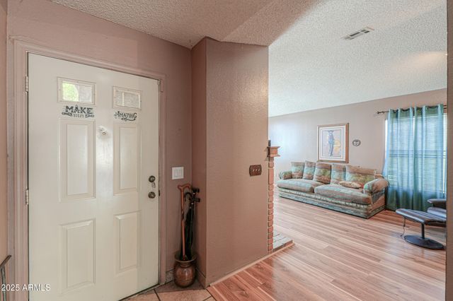 6208 E COVINA Street, Mesa, AZ 85205