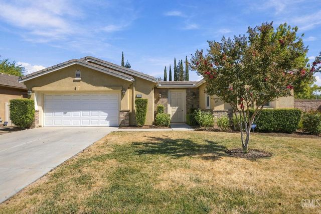 10306 Vale Royale Drive, Bakersfield, CA 93306