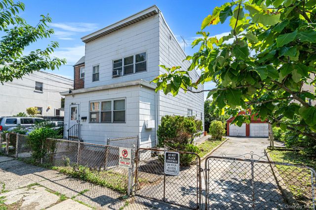 52-67 72nd Street, Maspeth, NY 11378