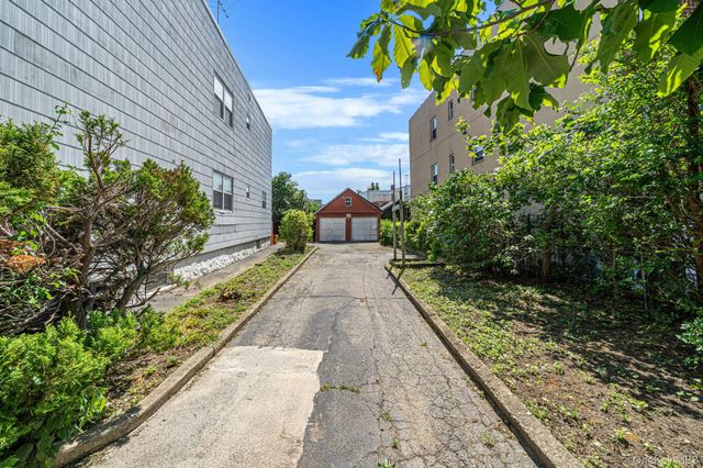 52-67 72nd Street, Maspeth, NY 11378