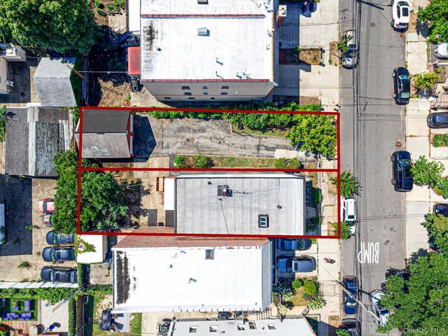52-67 72nd Street, Maspeth, NY 11378