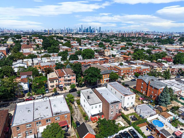 52-67 72nd Street, Maspeth, NY 11378