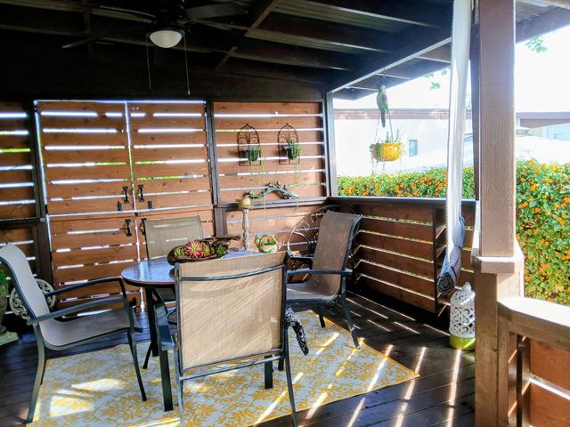 2400 W Midvalley Avenue Q1, Visalia, CA 93277