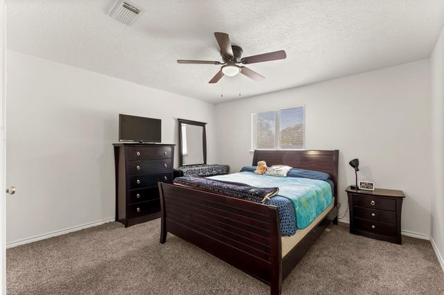 2811 Blue Glen Lane, Houston, TX 77073