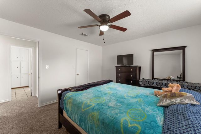2811 Blue Glen Lane, Houston, TX 77073