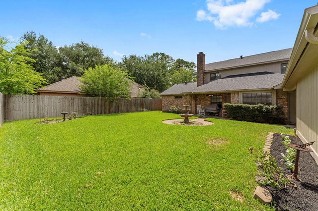 2811 Blue Glen Lane, Houston, TX 77073