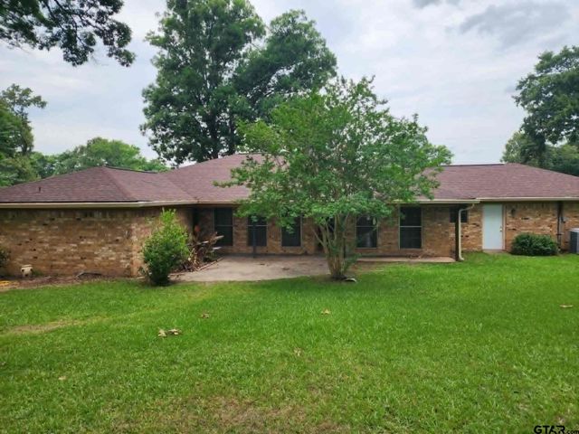 1308 Fairhaven St., Longview, TX 75605