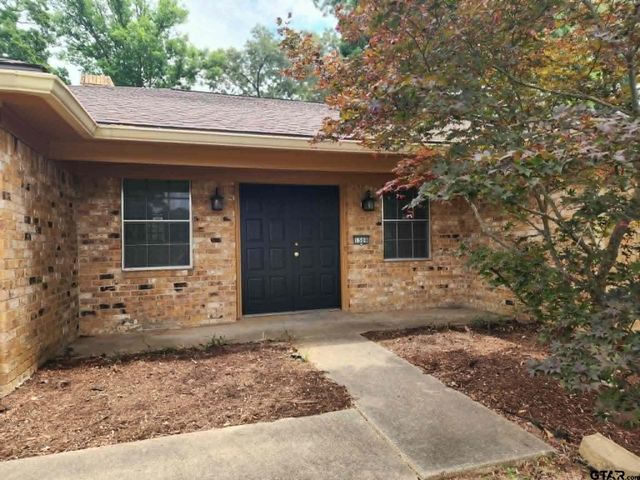 1308 Fairhaven St., Longview, TX 75605