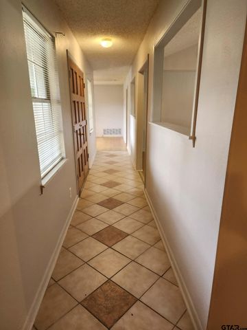 1308 Fairhaven St., Longview, TX 75605