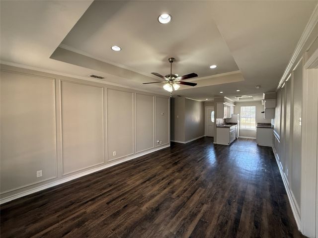 4804 Chickadee Drive, Balch Springs, TX 75180