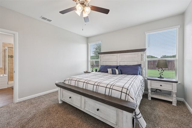 1083 Admiral Drive, Azle, TX 76020