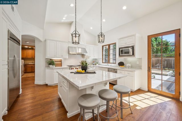 35 Rhett Pl, Danville, CA 94526