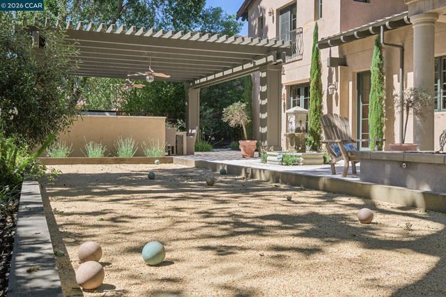 35 Rhett Pl, Danville, CA 94526