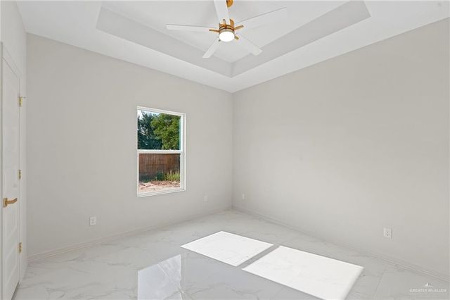 2905 Rosalinda Street, Edinburg, TX 78542