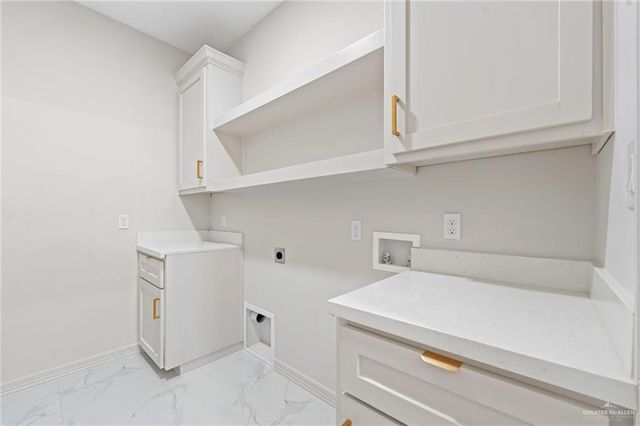 2905 Rosalinda Street, Edinburg, TX 78542