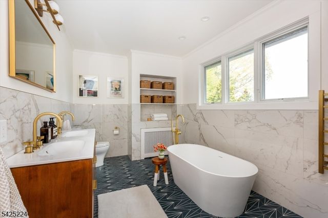 41 Erwin Park Rd, Montclair Twp., NJ 07042