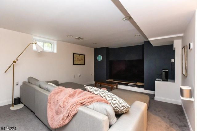 41 Erwin Park Rd, Montclair Twp., NJ 07042