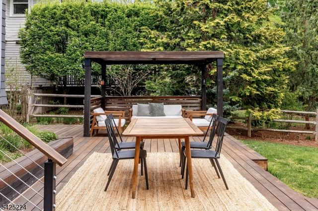 41 Erwin Park Rd, Montclair Twp., NJ 07042