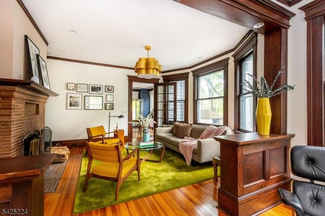 41 Erwin Park Rd, Montclair Twp., NJ 07042