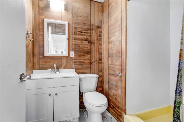 6904 Royer Avenue, West Hills, CA 91307