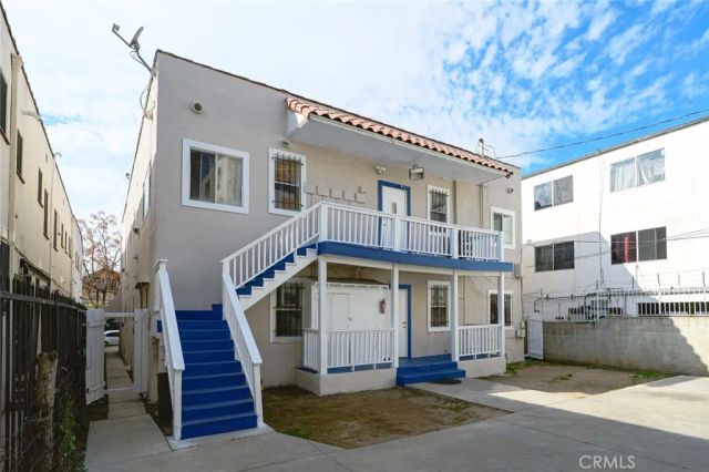 1136 Arapahoe, Los Angeles, CA 90006