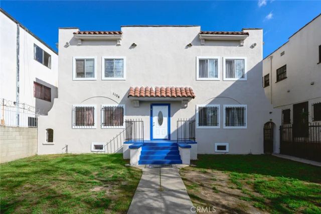 1136 Arapahoe, Los Angeles, CA 90006
