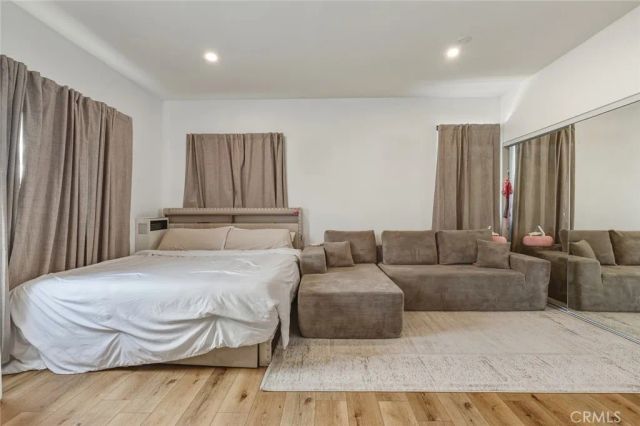1136 Arapahoe, Los Angeles, CA 90006