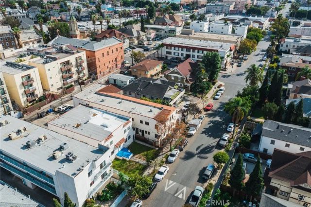1136 Arapahoe, Los Angeles, CA 90006