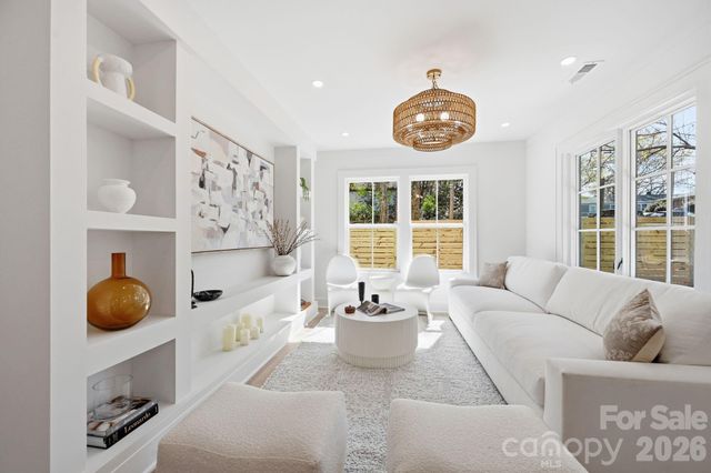 3016 Parkway Avenue, Charlotte, NC 28208