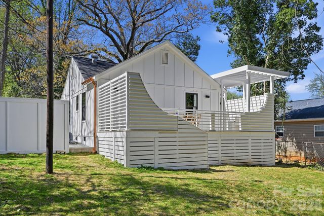 3016 Parkway Avenue, Charlotte, NC 28208