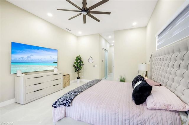 455 SE 17th AVE, Cape Coral, FL 33990