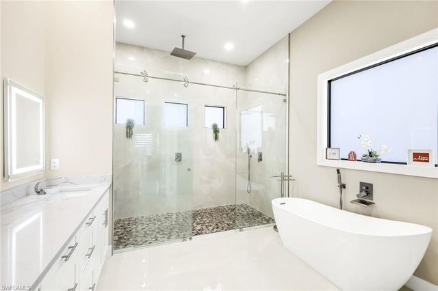 455 SE 17th AVE, Cape Coral, FL 33990